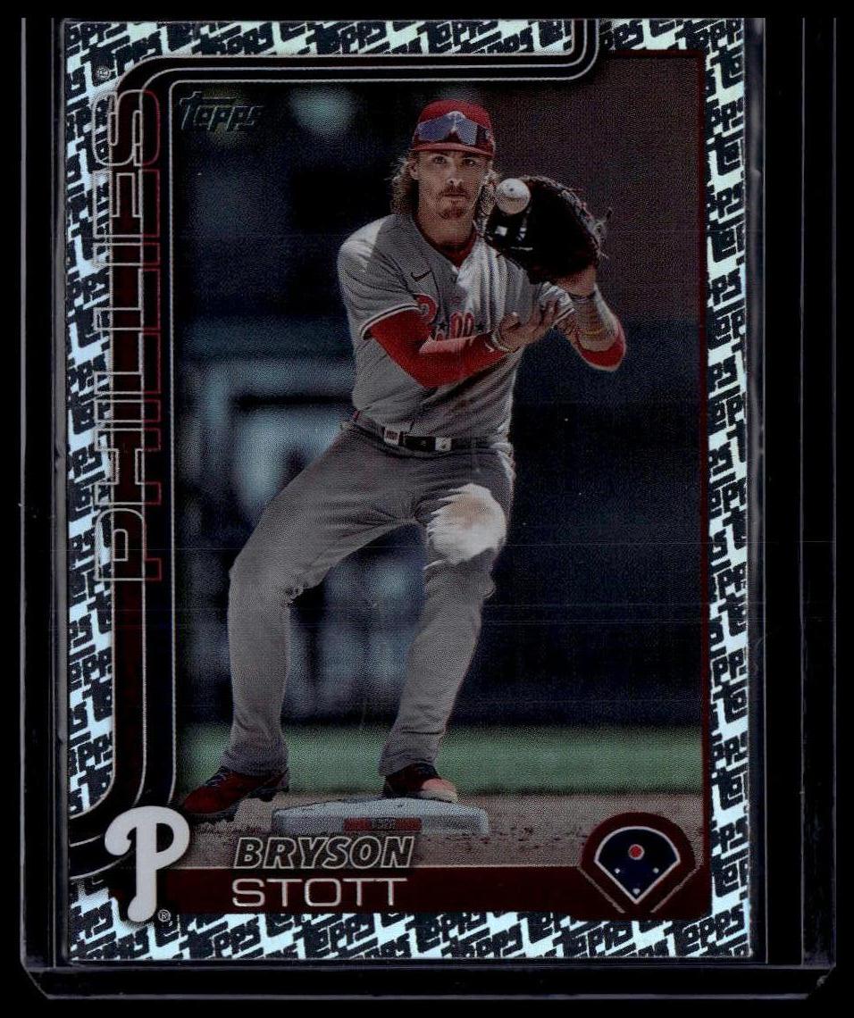 2025 Topps #147 Bryson Stott Topps Foil Pattern