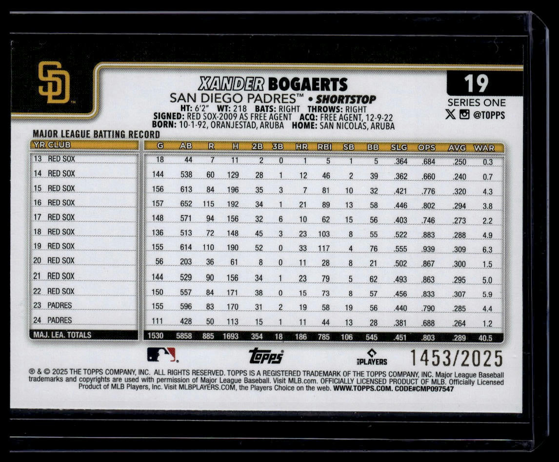 2025 Topps #19 Xander Bogaerts Gold #/2025