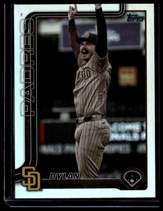 2025 Topps #58 Dylan Cease Rainbow Foil