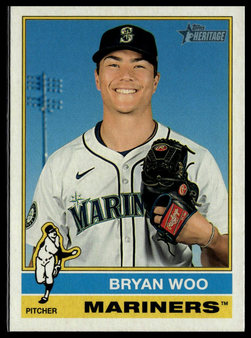 2025 Topps Heritage #494 Bryan Woo Chrome