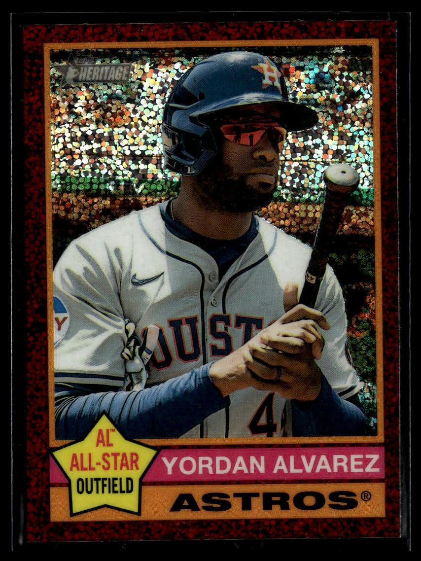 2025 Topps Heritage #500 Yordan Alvarez Chrome Burgundy Sparkle Refractor