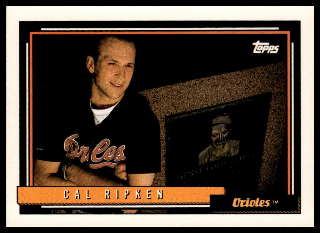 1992 Topps #40 Cal Ripken